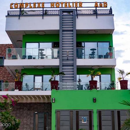 Complexe Hotelier And 와가두구 외부 사진